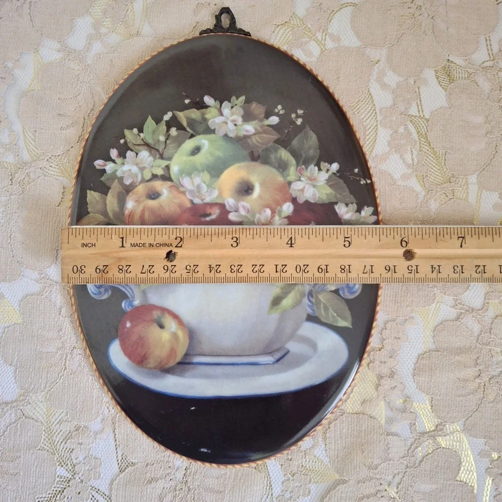 Fine Porcelain Coleccion Beatriz Manzanas Decorative Wall Plaque France
